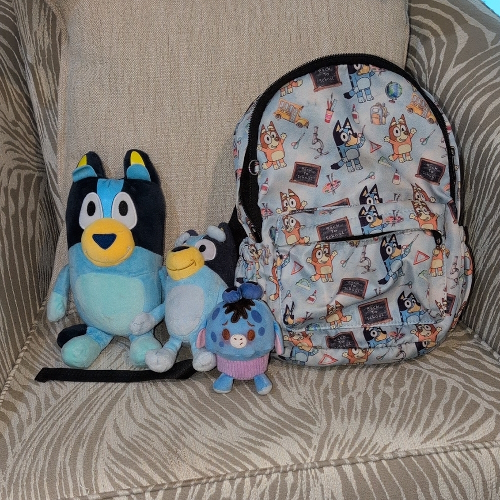 Bluey Backpack & 3 Stuffed Characters